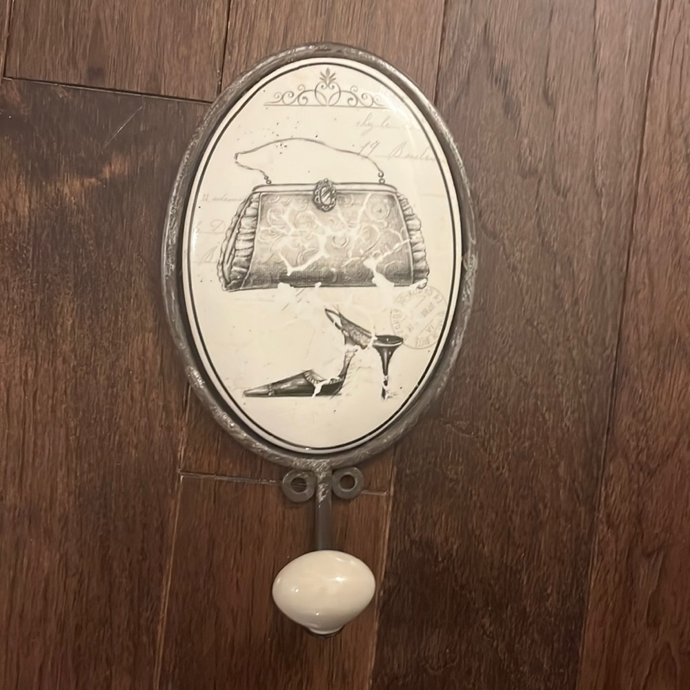 EUC Coat Wall Hook Antique Style